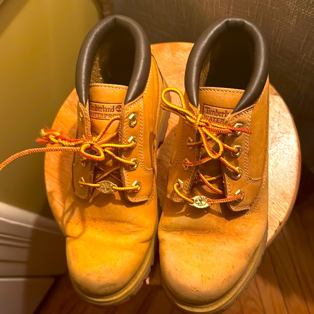 Timberland Yellow Ankle Boots size 8